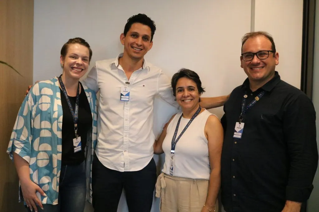 Nota de pesar pelo acadêmico João Victor da Silva Soares Nota de pesar pelo acadêmico João Victor da Silva Soares