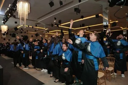 Centro Universitário Integrado forma 250 profissionais de Campo Mourão e região Centro Universitário Integrado forma 250 profissionais de Campo Mourão e região