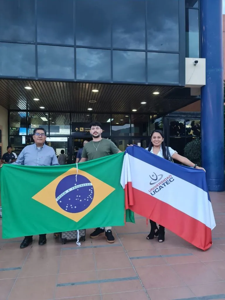 Estudante de TADS do Integrado realiza intercâmbio na Bolívia em parceria com UCATEC Estudante de TADS do Integrado realiza intercâmbio na Bolívia em parceria com UCATEC