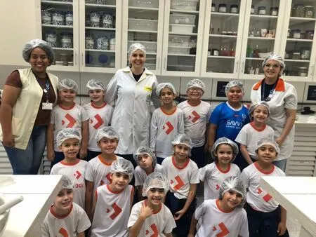 Atletas de Campo Mourão brilham em competições internacionais e são homenageadas pela FECAM