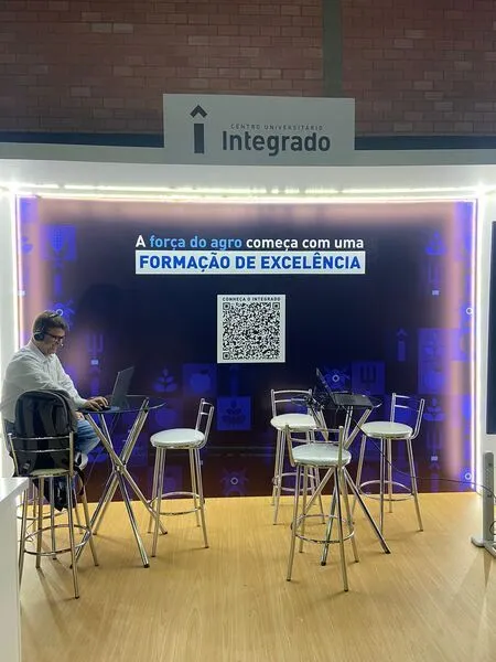 Centro Universitário Integrado marca presença na 5ª Feira do Agronegócio de Campo Mourão